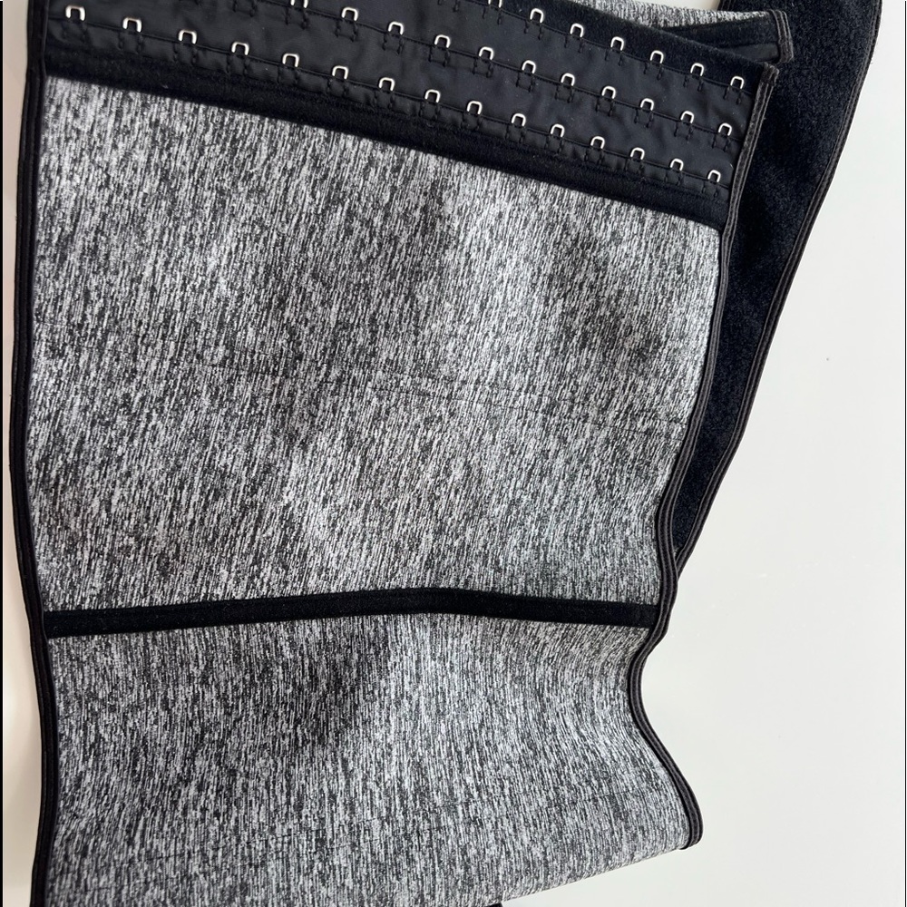 Black and white Waist trainer XL